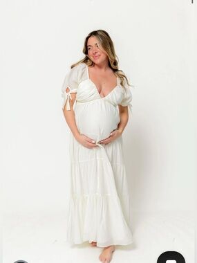 Worth collective Grayson maxi dress in cream- bump friendly size small